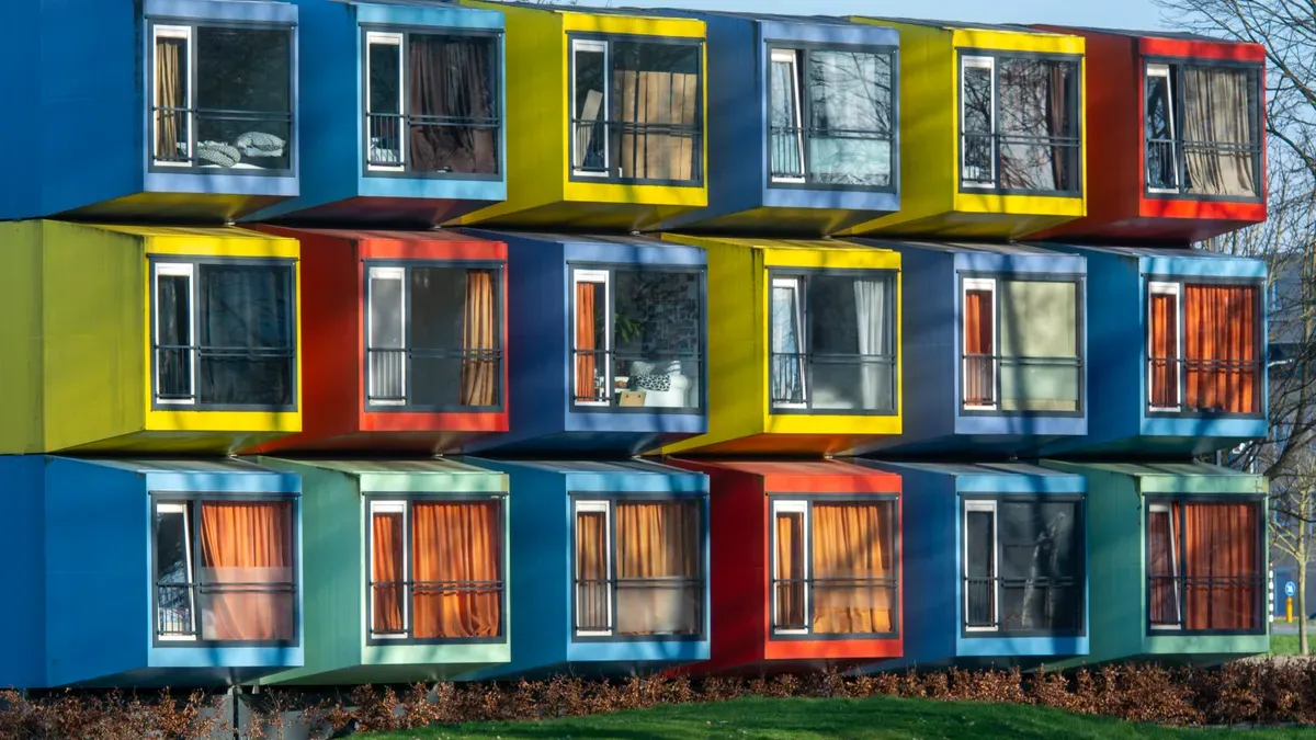 Multi-Unit Layouts for the Modern Container Home